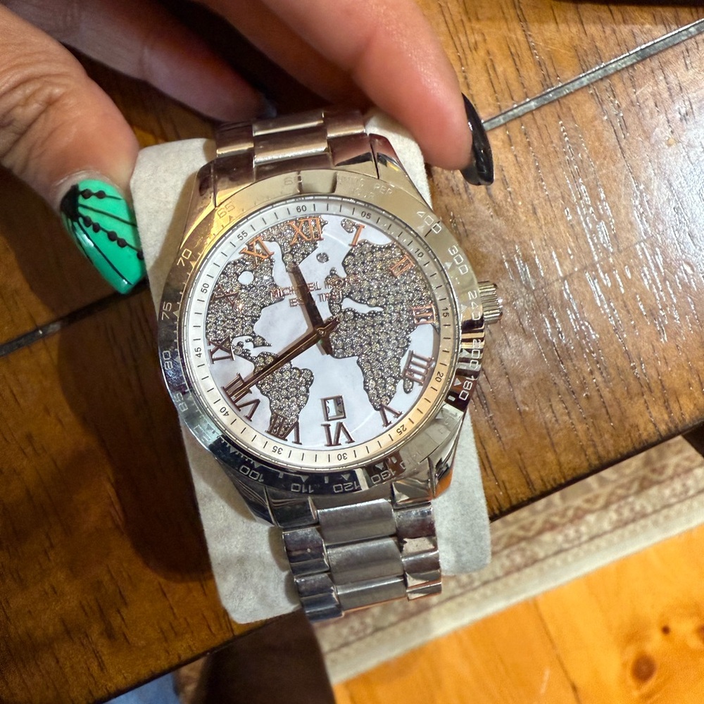 MK world watch